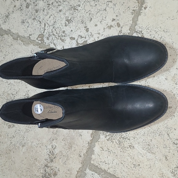 Clarks Collection Scene Ankle Booties Size 8.5 - Picture 4 of 9